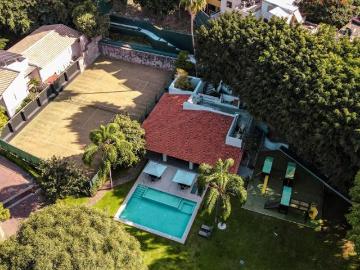 Espectacular residencia en venta dentro de coto exclusivo San Miguel de la Cañad