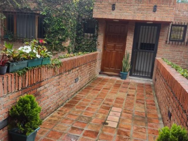 Espectacular Townhouse en La Macarena Sur Los Teques