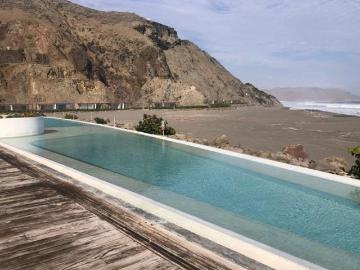 Espectacular terreno en Venta en condominio Positano con vista directa al mar