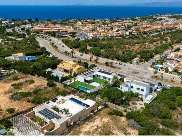 Espectacular unifamiliar Moderno con Piscina en Sa Torre – Eficiencia, Confort y Confianza