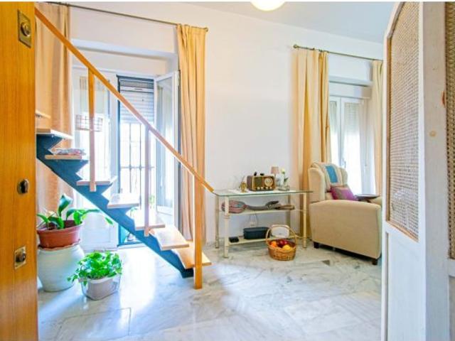 Espectacular vivienda con terraza junto Plaza de Santa Catalina!