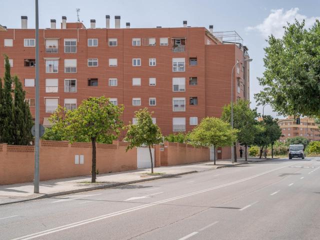 ESPECTACULAR VIVIENDA CON VISTAS DE TODO. ROTONDA EUROPA