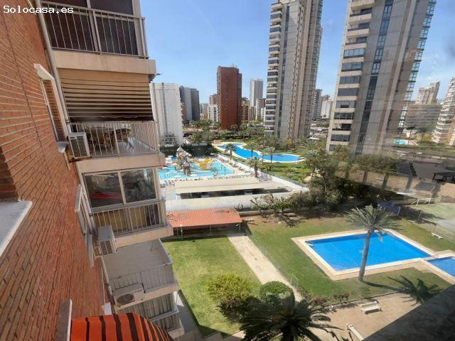 ESPECTACULAR VIVIENDA DE 3 DORMITORIOS Y 2 BAÑOS CON PLAZA DE GARAJE NUMERADA Y PISCINA EN ZONA DEL