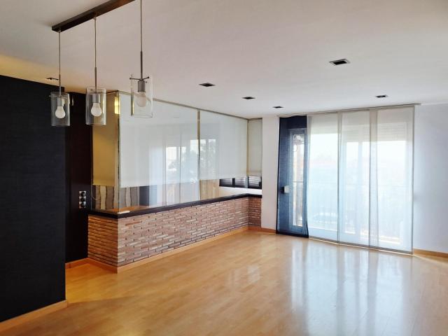 Espectacular vivienda de diseño en alquiler en Benimàmet