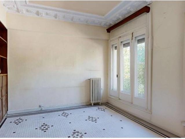ESPECTACULAR VIVIENDA SEÑORIAL EN EDIFICIO ICONICO DEL CENTRO DE ZARAGOZA