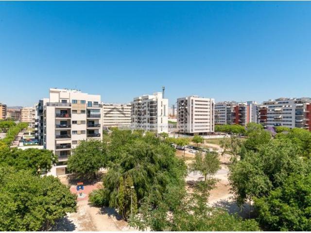 ESPECTACULAR VIVIENDA PARA ENTRAR A VIVIR EN CASTELLON ZONA SENSAL