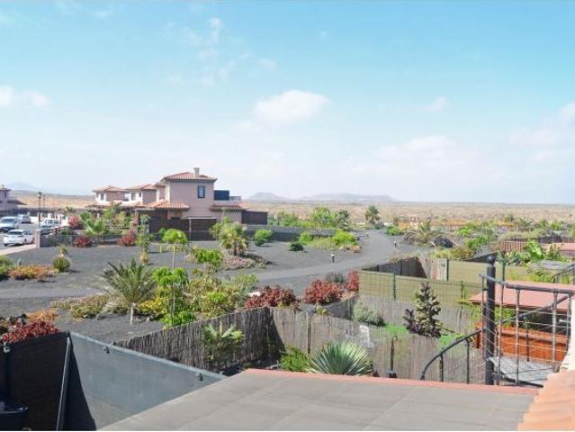 Espectacular Villa Adosada de dos Dormitorios, Complejo Origomare, Fuerteventura