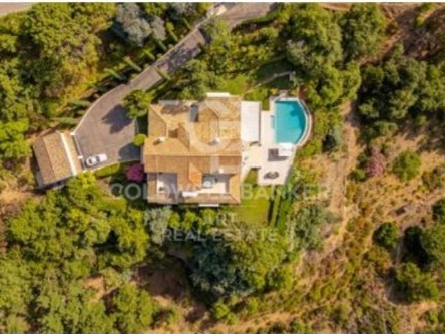 Espectacular villa de estilo mediterráneo en La Zagaleta