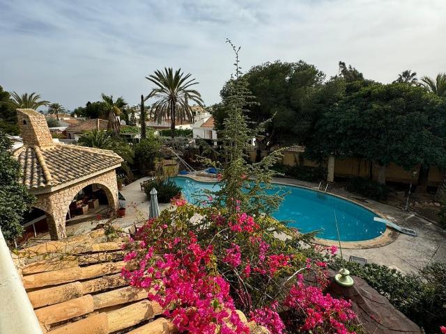 Espectacular Villa de lujo en playa de La Zenia