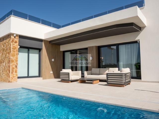 Espectacular Villa de Lujo en Rojales Cerca del Mar!