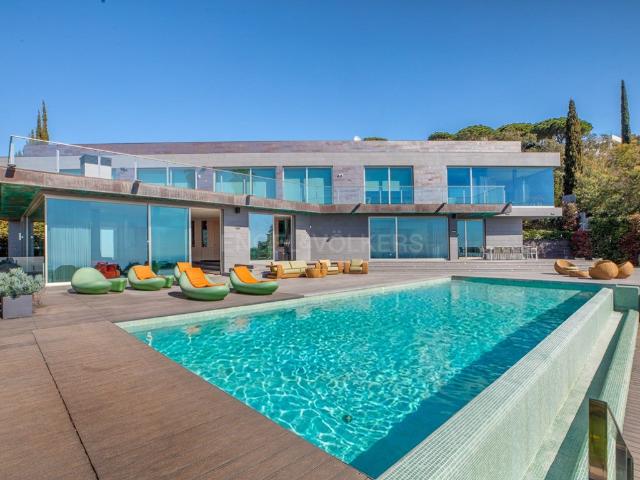 Espectacular villa de lujo moderna con vistas panorámicas al. 0m² Castell Platja d'Aro