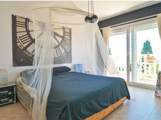 Espectacular Villa Independiente con Vistas Panorámicas al Mar, Piscina y Sauna en Rincón de la Vict