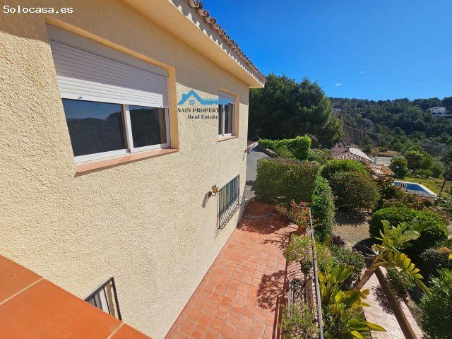 Espectacular villa mediterránea en Altea la Vella, con vistas al mar y piscina propia