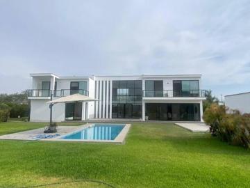 Espectacular y lujosa casa en condominio en Chincha, ¡un verdadero paraíso!