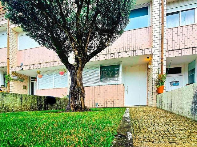 Espetacular T4 em Ponte, Guimarães Oportunidade Única!