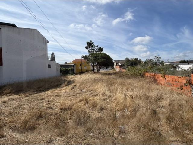 Espetacular terreno com 17m e frente no centro da Gafanha da Nazaré