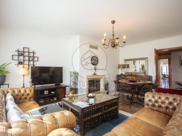 ESPETACULAR APARTAMENTO T3 NO MONTIJO