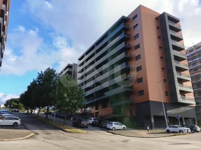 Espetacular Apartamento T2 em Fraião para arrendamento