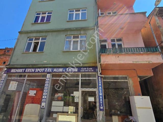 Espiye Merkez Mah. Cadde Üzerinde Satılık Bina Ve Arsası