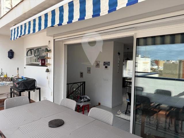 Espléndida casa Rosas centro ciudad 245m² Roses