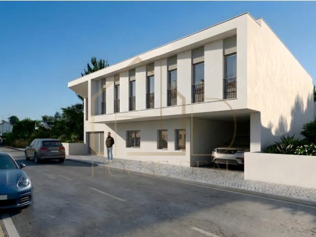 ESPLÊNDIDO Apartamento T2 com Parqueamento. Pinhal do General. Fernão Ferro