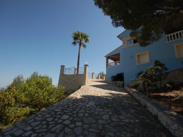 Espléndido chalet de lujo con fantásticas vistas al mar y pa. 525m² El moral