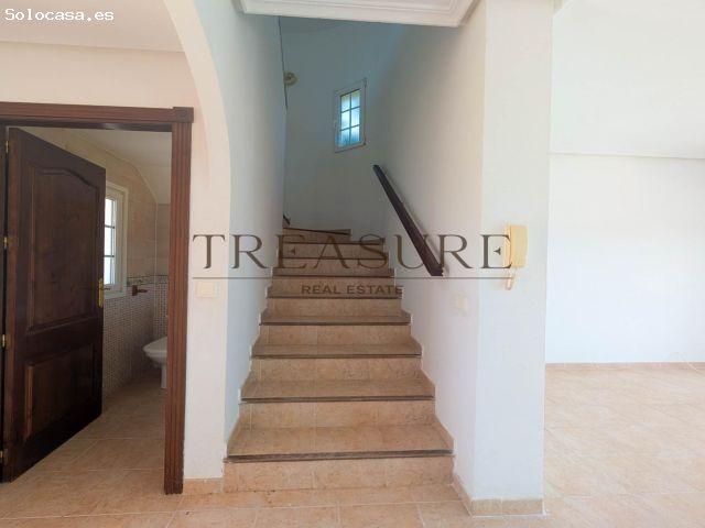 Espléndido Chalet en Altaona Golf – Tu refugio a 10 minutos de Murcia