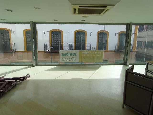 Espléndido edificio residencial en C/Tarifa centro bajo de Algeciras