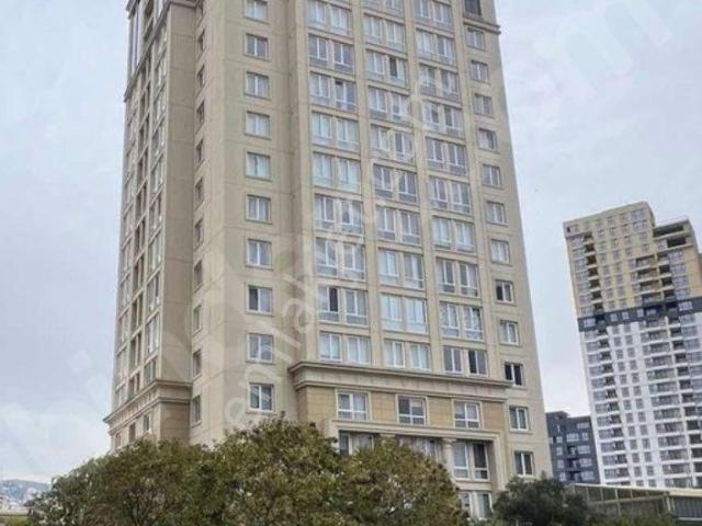 Esra Eronat'dan Kartal Uptiwins'de Full Eşyalı Deniz Gören 1+0