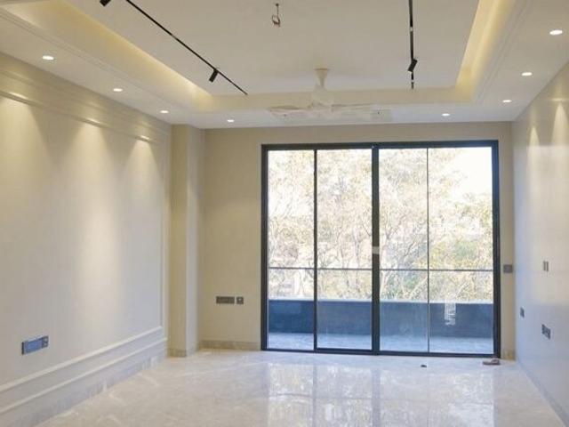 Essar Homes 3.5 Bedroom 250 Sq. Yd. Builder Floor in Sainik Colony Faridabad Listing ID: #10400