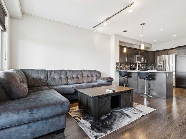 Essence at Windermere South Furnished Suite 1 Bedroom Apartment for Rent at 1031 173 St Sw, Edmonton, AB T6W 3E4 Windermere