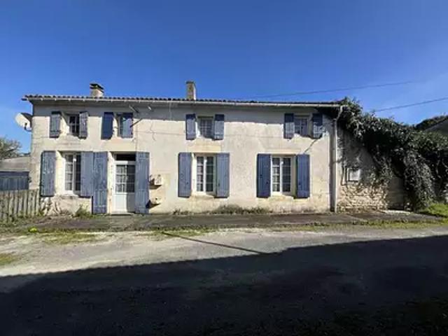 Essouvert 17400 Achat / Vente maison 6 pièces t6 parking