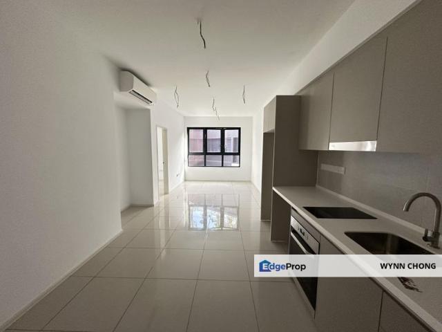 Est8 Residensi Estetik 8