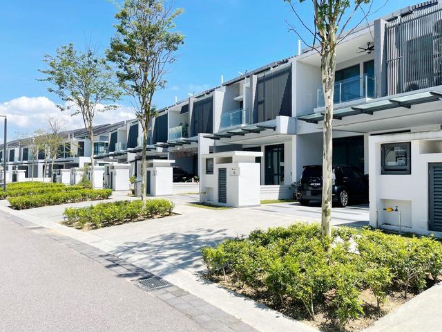 Estuari Garden terrace bukit indah horizon hills fully furnish gated