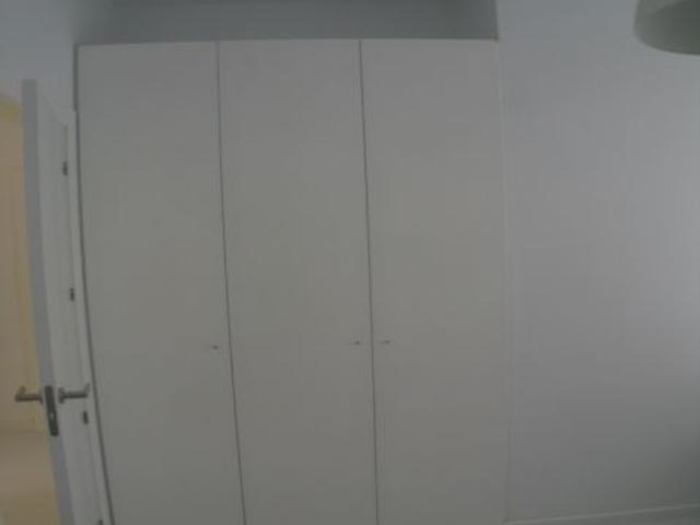 ESTUDIANTES. Piso situado en Avenida de la Constitución centro zona. 3 dormitorios. 1 baño