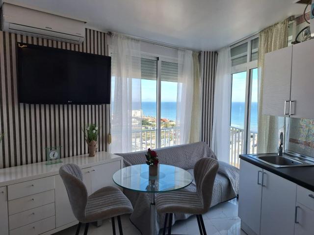 ESTUDIO MODERNO CERCA DE LA PLAYA | TORREVIEJ