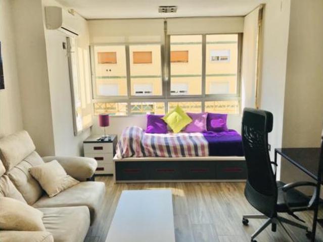 Estudio Alquiler Granada Capital, San Ildefonso Hospital Real