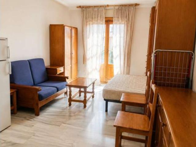 Estudio Alquiler Granada Capital, San Ildefonso Hospital Real