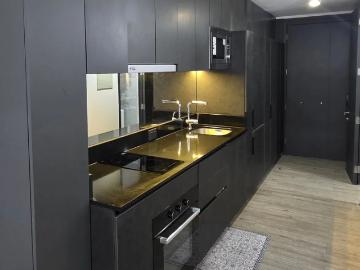 Estudio amoblado clínica las condes estacionamiento bodega