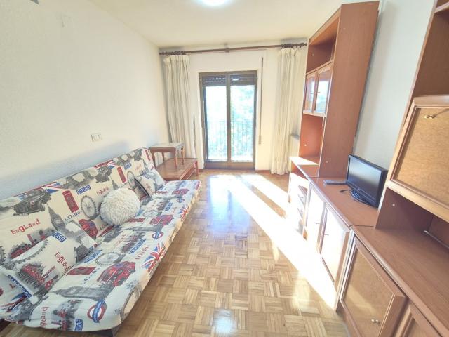 Estudio amueblado en alquiler