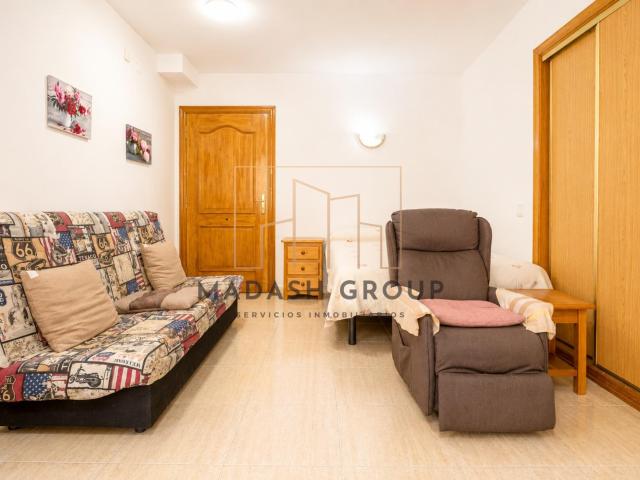 Estudio con parking y piscina a 5 minutos de la playa en Mont roig