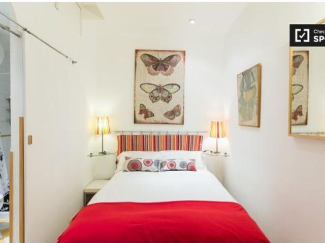 Estudio con patio en alquiler en Malasaña