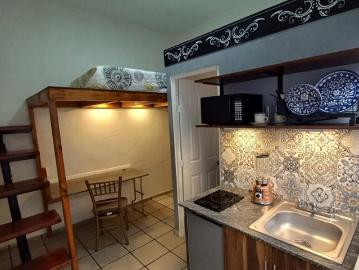 Estudio con Servicios Incluidos y Excelente Ubicación