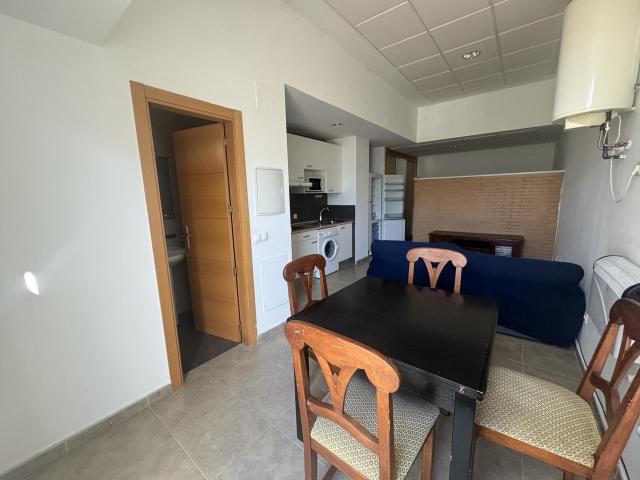 ESTUDIO DE UN DORMITORIO EN EL BARRIO DE LA FUENTE DEL ORO