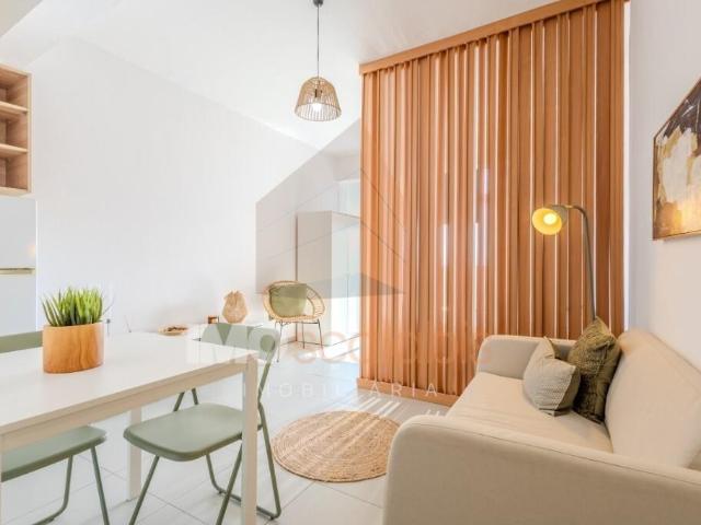 Estudio em Paço de Arcos, totalmente renovado