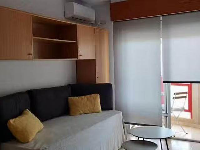 Estudio en Avenida de Francia, Urbanización Mil Palmeras