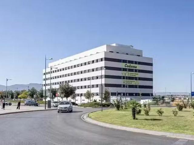 Estudio en Avenida del Conocimiento