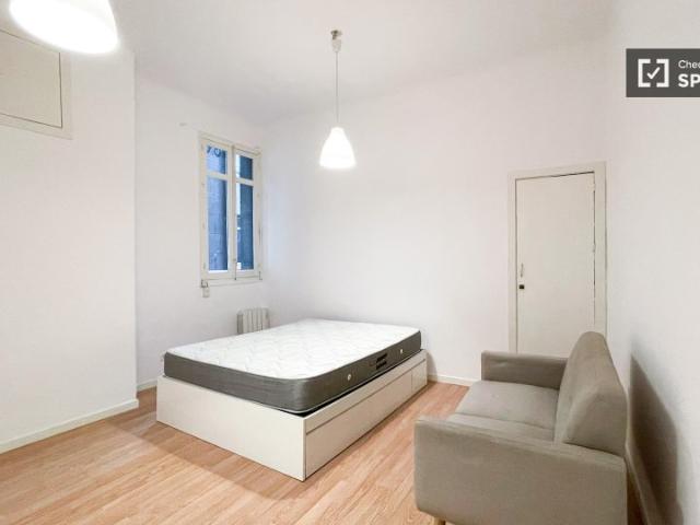 Estudio en alquiler en Sol, Madrid