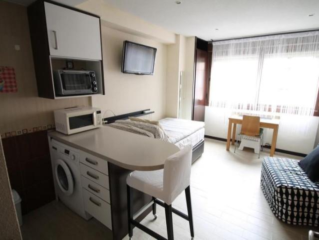 Estudio en alquiler en Madrid, Calle de Juan Álvarez Mendizábal, 28003