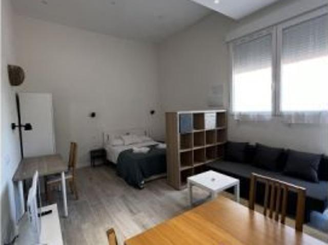 Estudio en Alquiler en Madrid de las Caderechas, Madrid